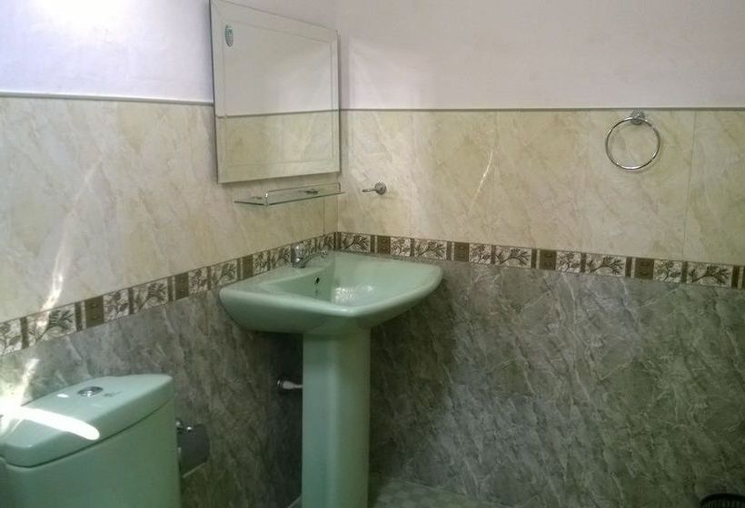 בית מלון כפרי Sigiri Holiday Inn