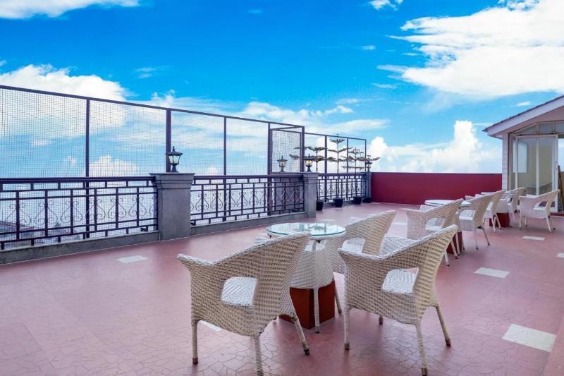 בית מלון כפרי Summit Golden Crescent