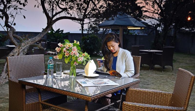 בית מלון כפרי Summit Golden Crescent