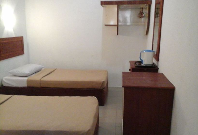 فندق Zen Rooms Uptown Beach Resort