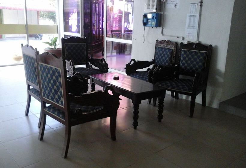 فندق Zen Rooms Uptown Beach Resort