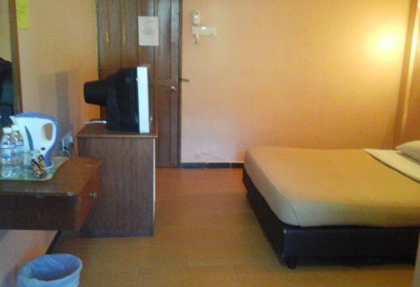 فندق Zen Rooms Uptown Beach Resort