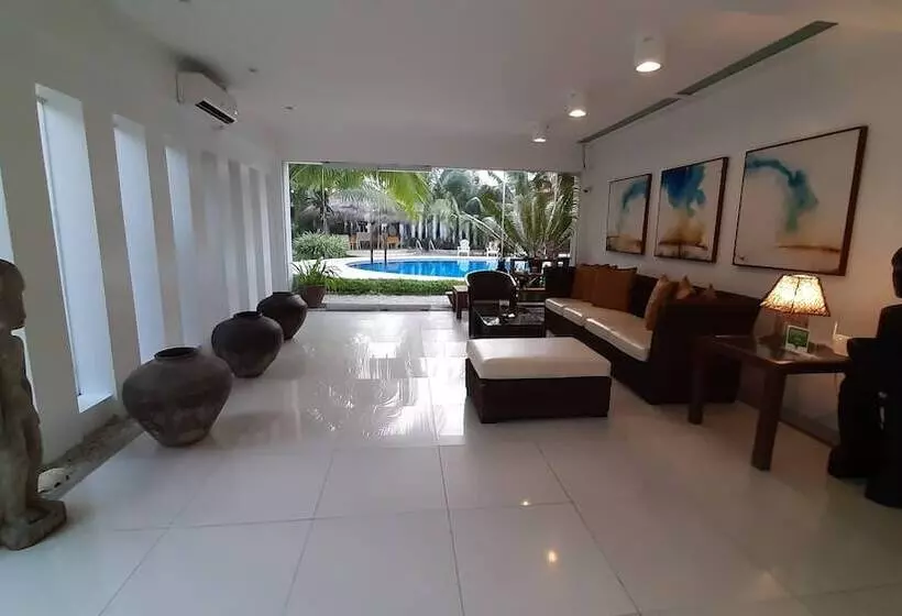 Hotel Urban Sands Iloilo