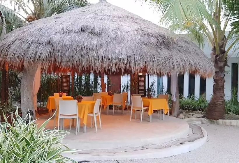 Hotel Urban Sands Iloilo