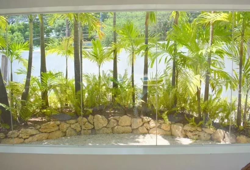 Hotel Urban Sands Iloilo