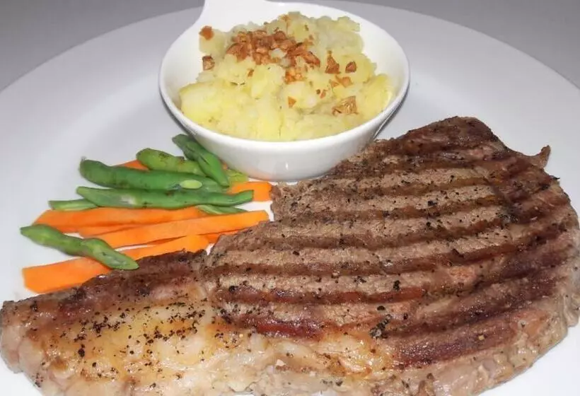 Hotel Urban Sands Iloilo