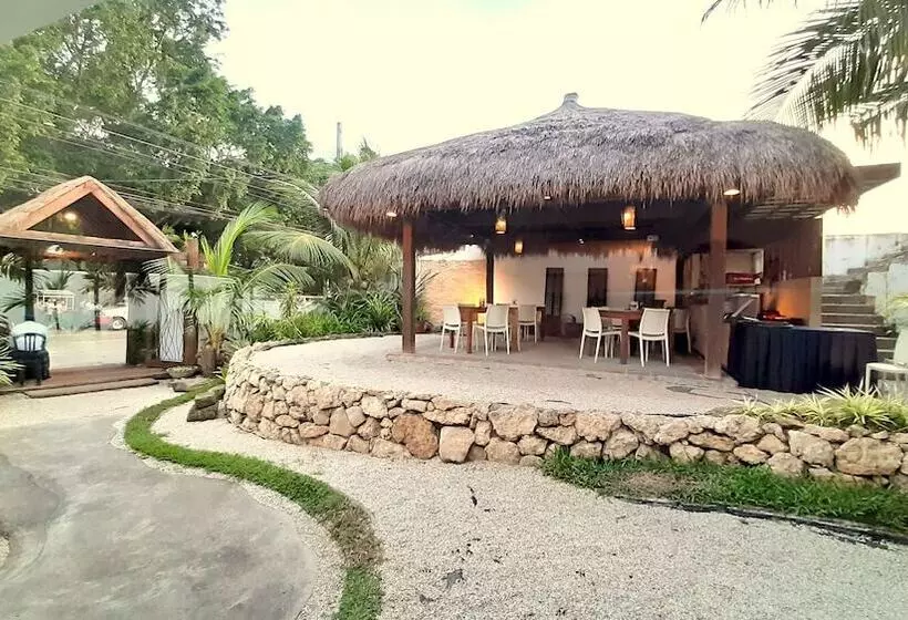 Hotel Urban Sands Iloilo