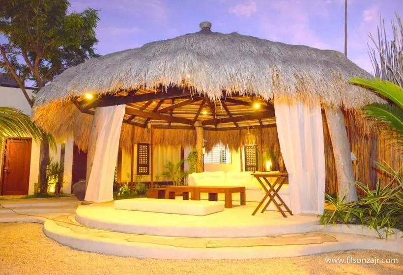 Hotel Urban Sands Iloilo