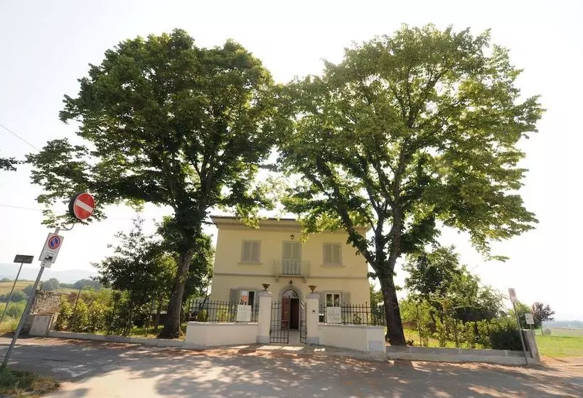 La Locanda Di Adele Il Giardinetto B&b