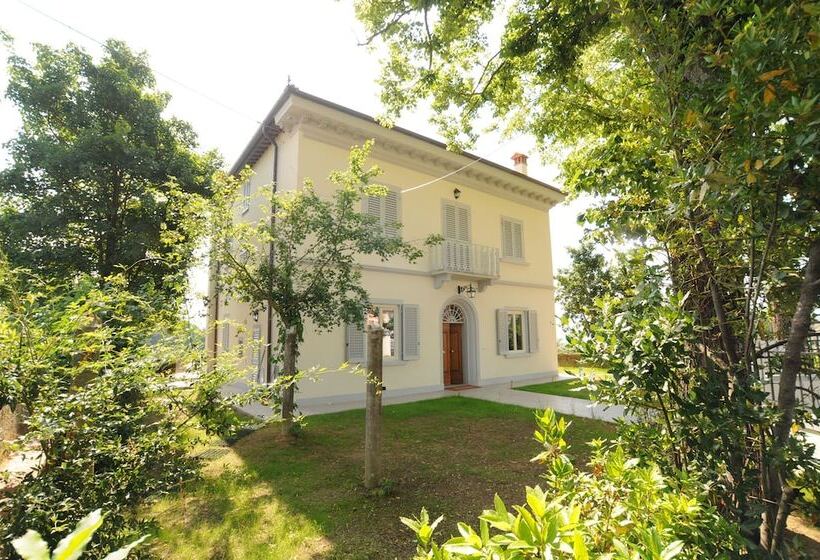 La Locanda Di Adele  Il Giardinetto B&b