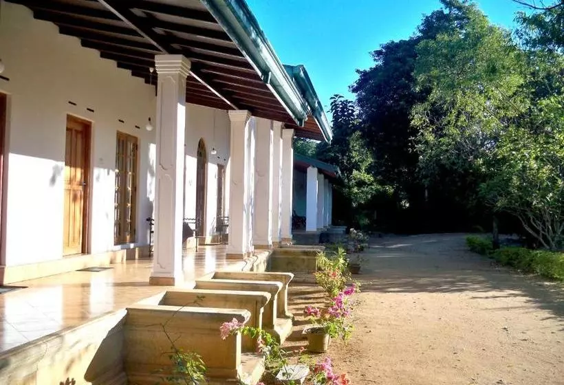 پانسیون Le Grand Meaulnes