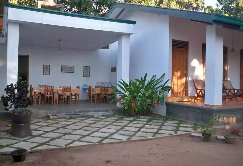 پانسیون Le Grand Meaulnes