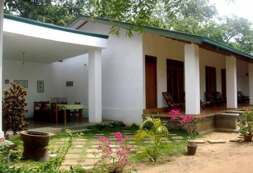 پانسیون Le Grand Meaulnes