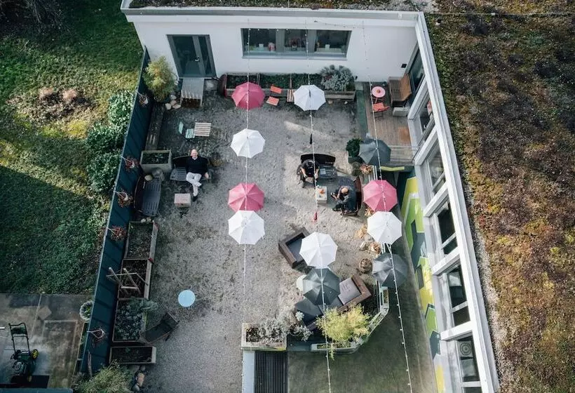 Ostello By Hyve Basel