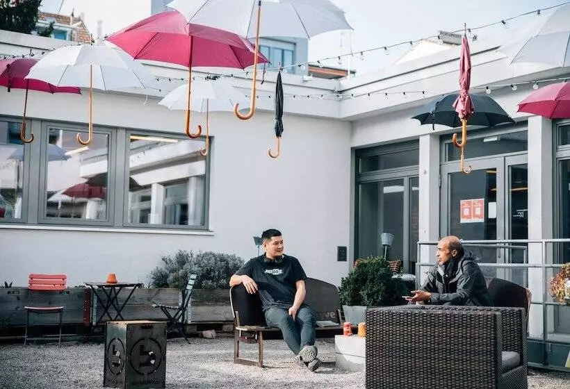 Ostello By Hyve Basel