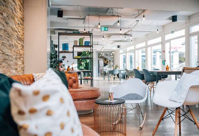 호스텔 By Hyve Basel