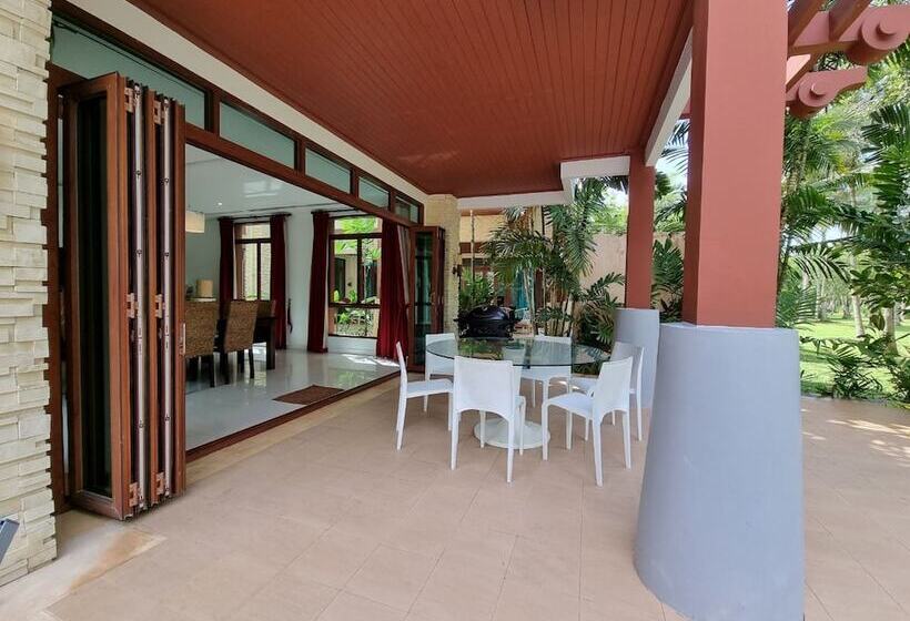 Amatapura Beach Villa 15