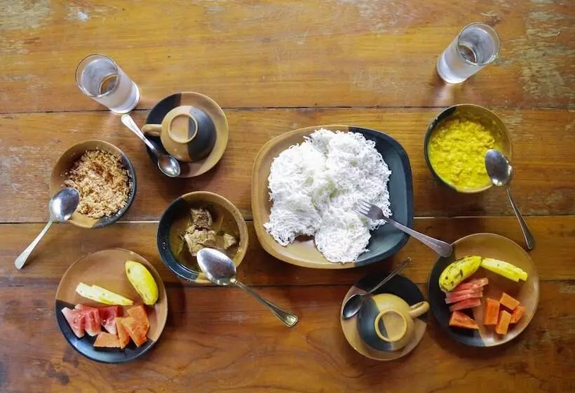 Back Of Beyond   Pidurangala