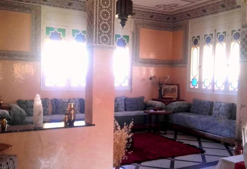 민박 Riad Dar Zidane