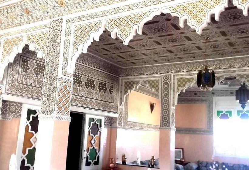 민박 Riad Dar Zidane