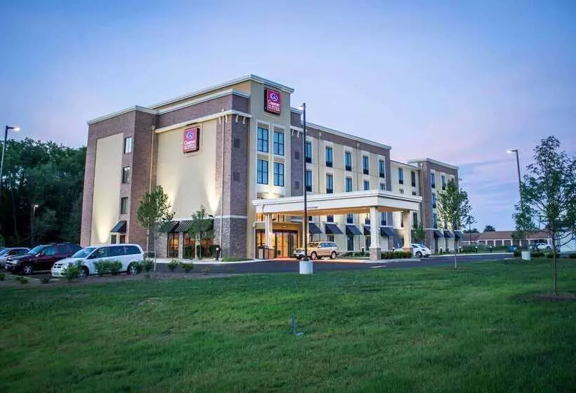فندق Comfort Suites Hartville North Canton