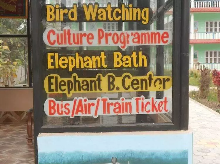 هتل Eco Adventure Resort