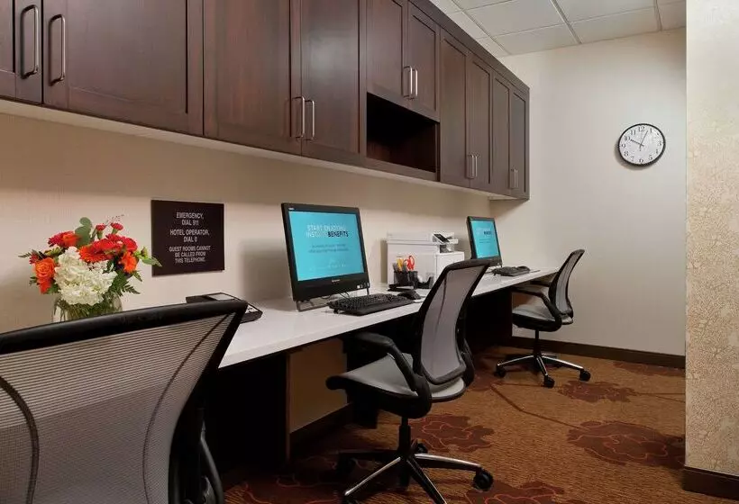 هتل Hilton Garden Inn Pittsburgh Downtown