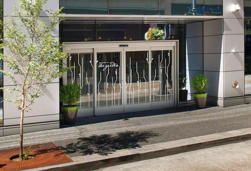 هتل Hilton Garden Inn Pittsburgh Downtown