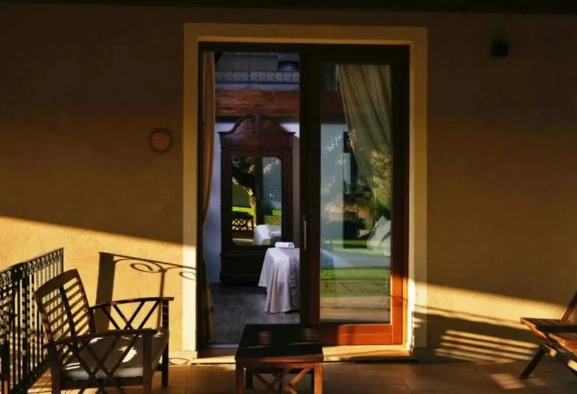 Hotel Inghirios Wellness Country Resort