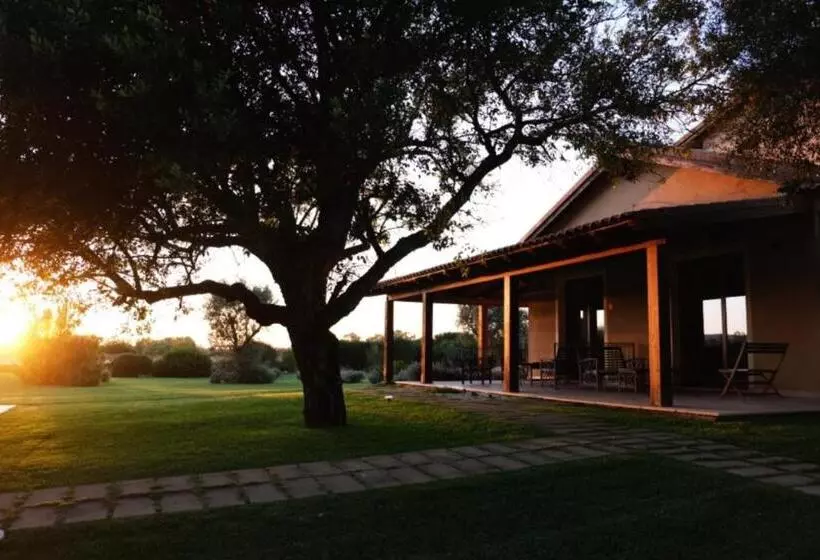 Hotel Inghirios Wellness Country Resort