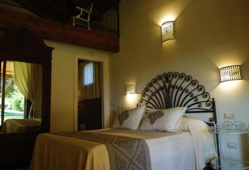 Hotel Inghirios Wellness Country Resort