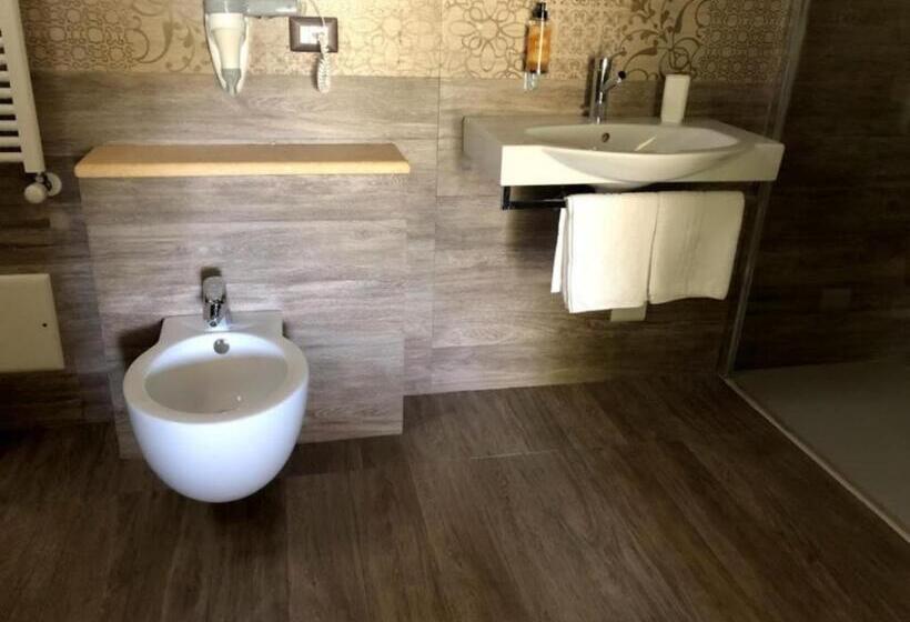 Hotel Inghirios Wellness Country Resort