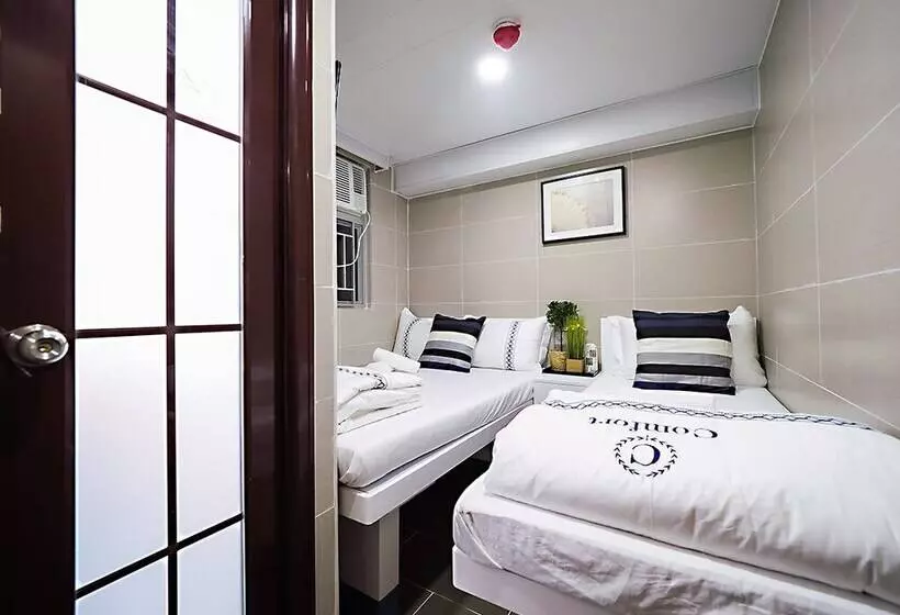 هتل Joyous Guest House