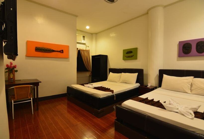 בית מלון כפרי Kawayanan Heights Inn