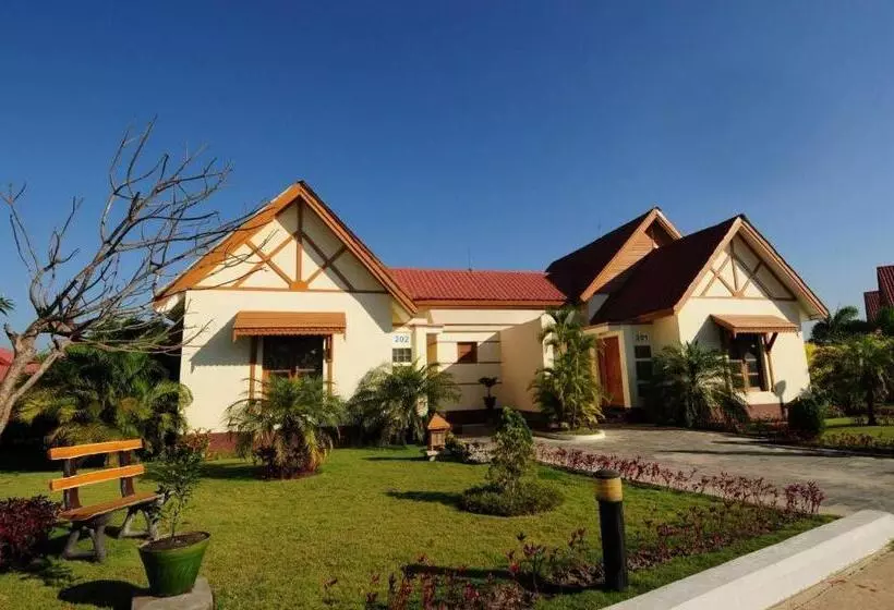 The Hotel Myat Taw Win