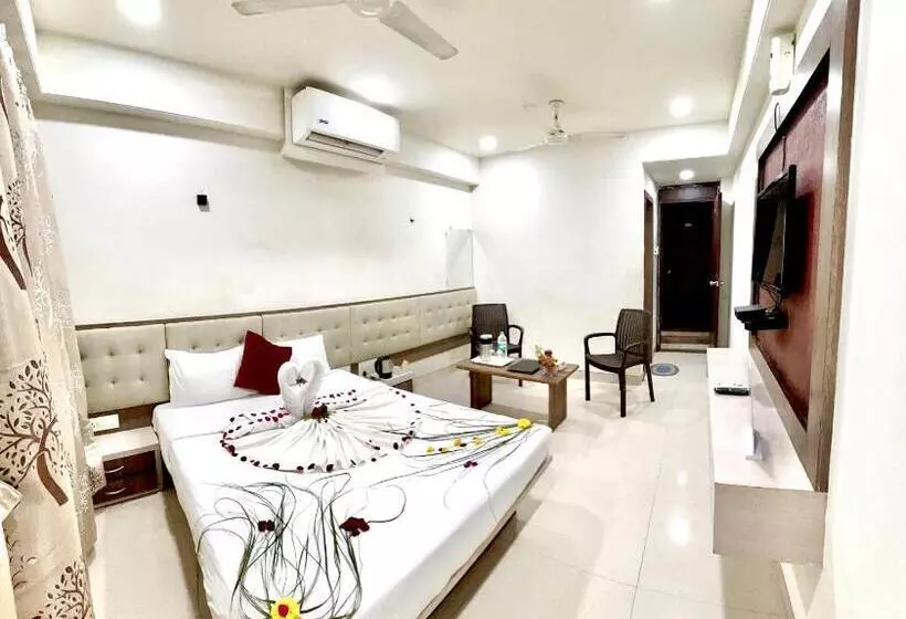 Hotel Sai Chhatra
