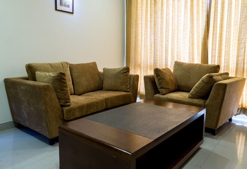 בית מלון כפרי Saptagiri