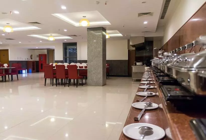 Отель Saptagiri