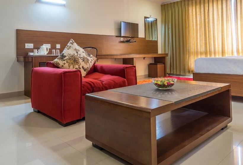 בית מלון כפרי Saptagiri