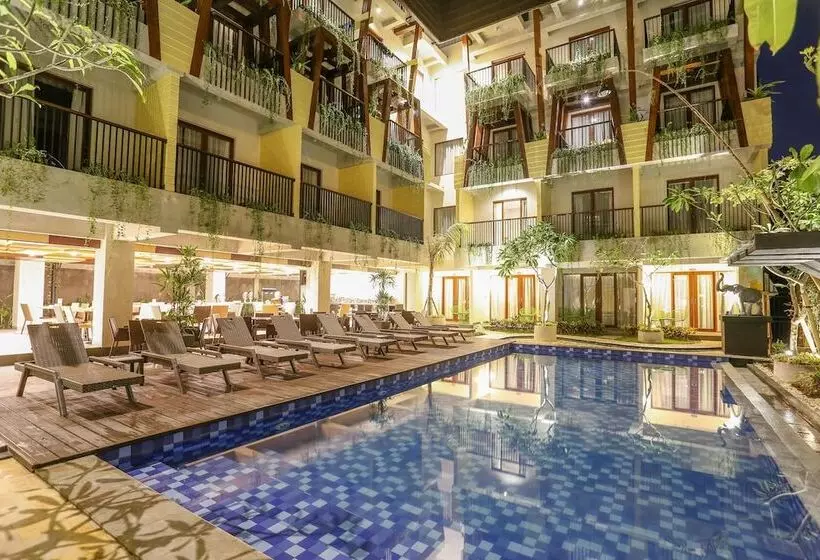 ホテル Serela Legian Bali