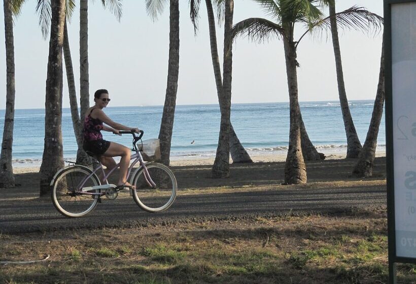 فندق The Hideaway