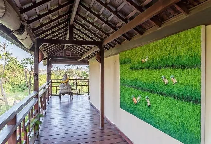 Lautan Kupu  Kupu Villas