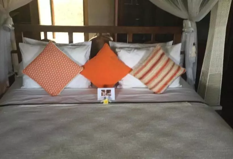 Lautan Kupu  Kupu Villas