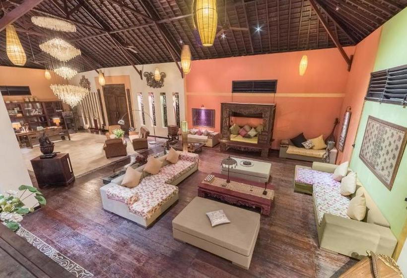 Lautan Kupu  Kupu Villas