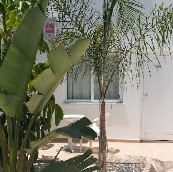 Pavlinia Hotel Apartments