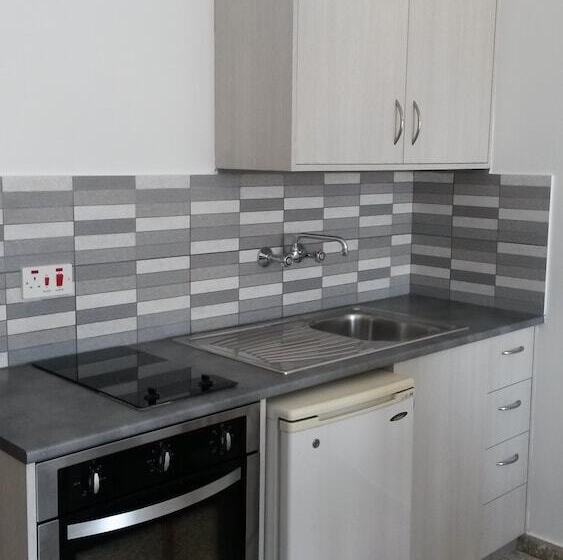 Pavlinia Hotel Apartments