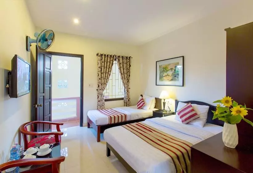 پانسیون Do River Homestay