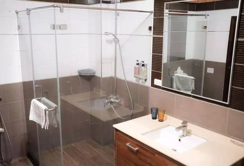 پانسیون Huzi Room