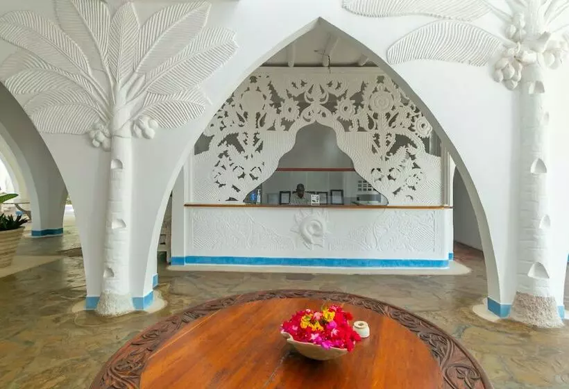 Sun Palm Beach Resort