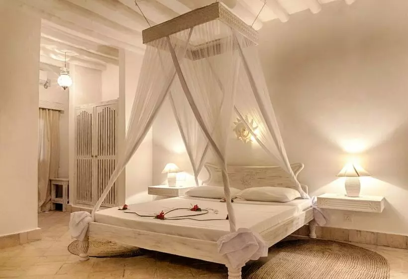 Sun Palm Beach Resort